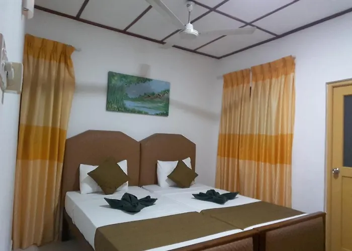 Thilaka City Hotel