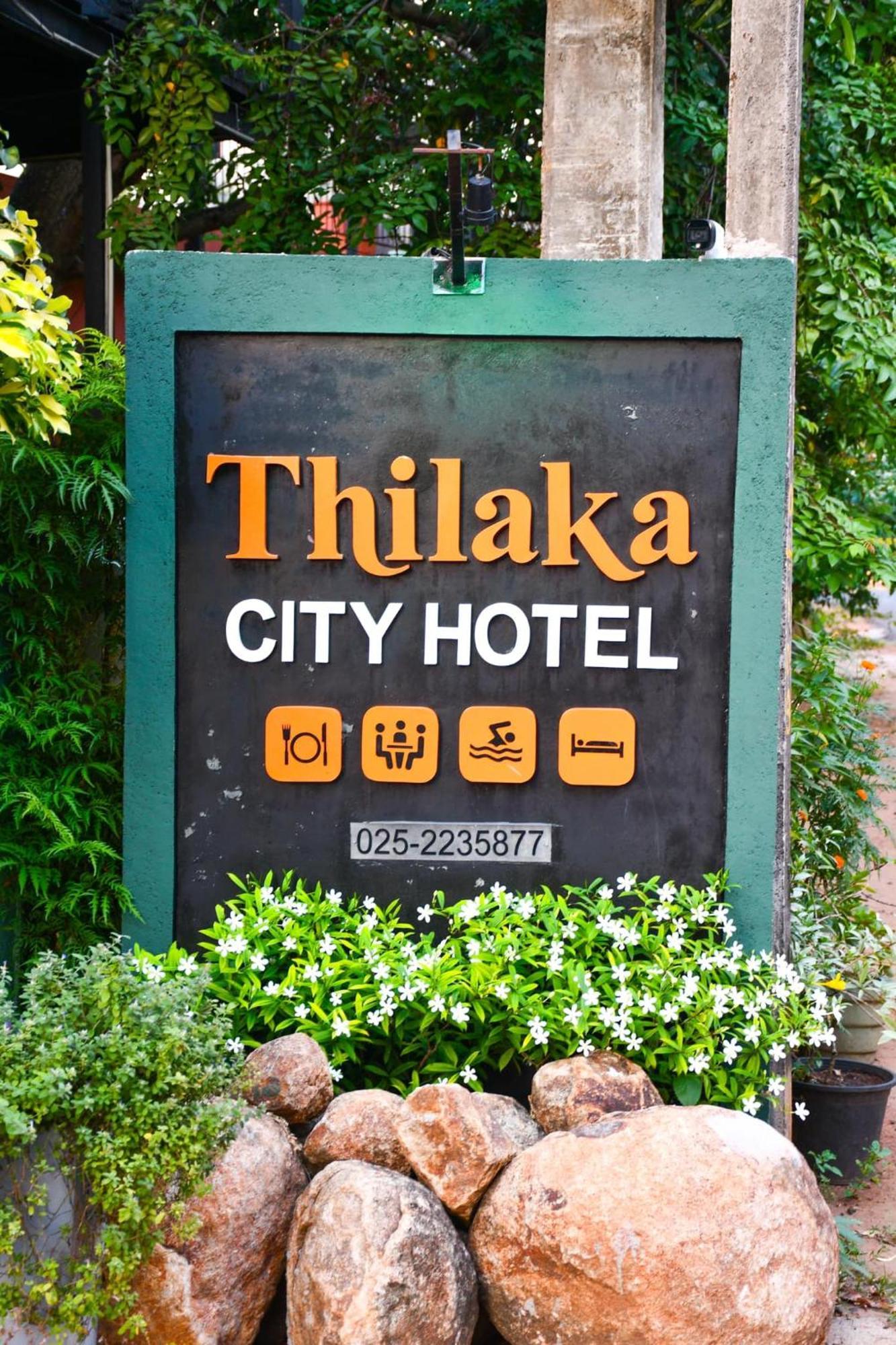Thilaka Проживание в семье
